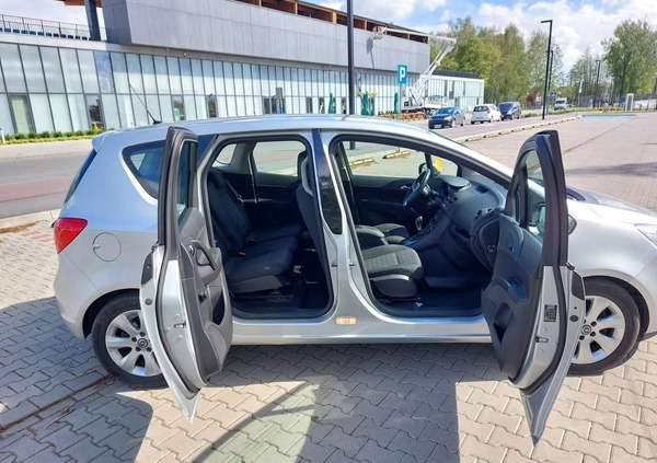 Opel Meriva cena 29900 przebieg: 184600, rok produkcji 2013 z Krotoszyn małe 529